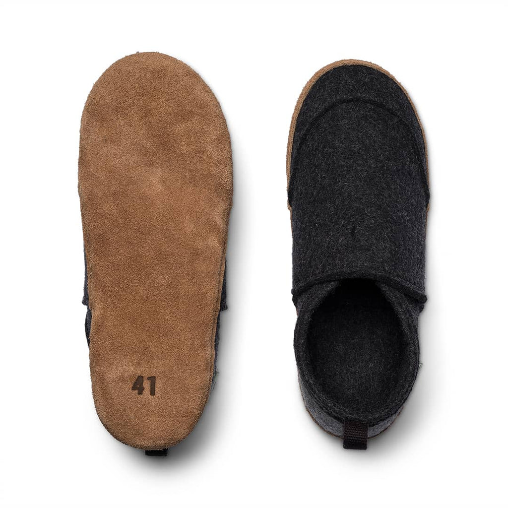Kyrgies Tengries Handmade Wool Felt Slippers