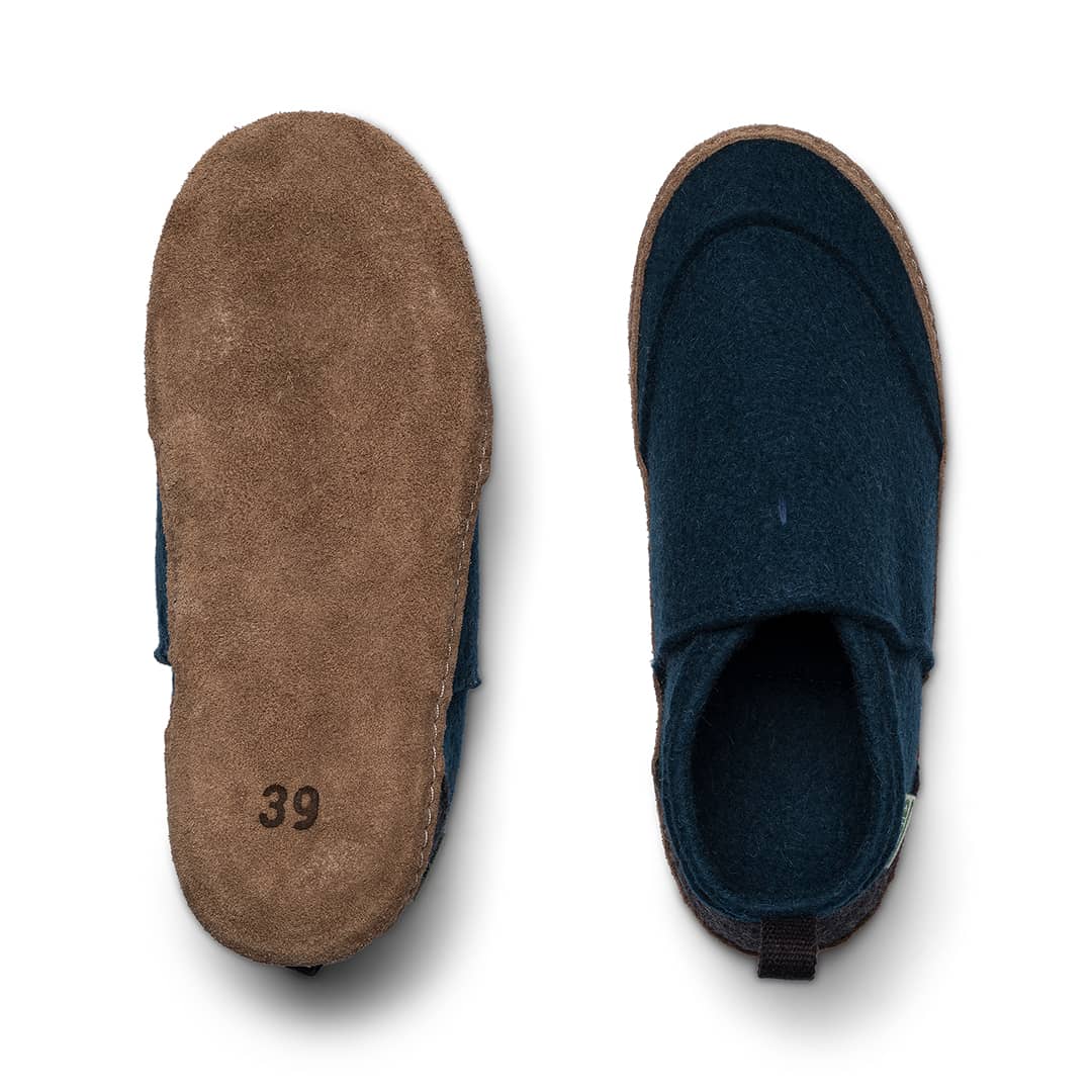 Kyrgies Tengries Handmade Wool Felt Slippers